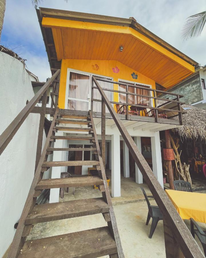 Why Not Guest House Hikkaduwa Exterior photo