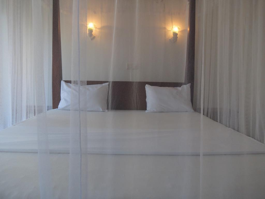 Why Not Guest House Hikkaduwa Room photo